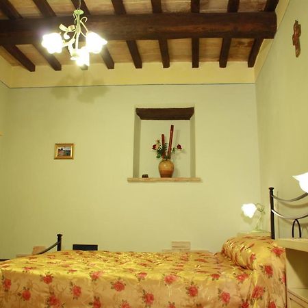 Agriturismo Il Girasole Montefalco Exteriör bild