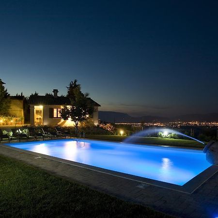 Agriturismo Il Girasole Montefalco Rum bild