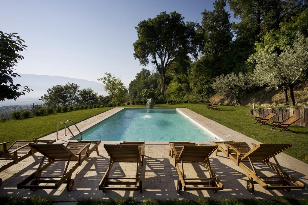 Agriturismo Il Girasole Montefalco Exteriör bild