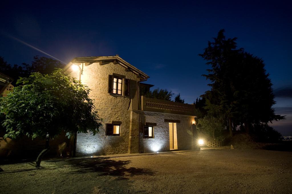 Agriturismo Il Girasole Montefalco Exteriör bild